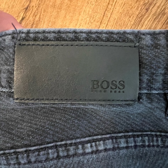 Hugo boss, 30/30 - Picture 5 of 5